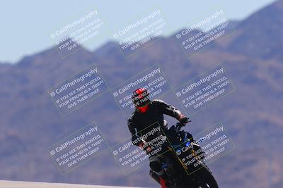 media/Mar-24-2025-Moto Forza (Mon) [[57ce5c5cff]]/2-Intermediate Group/Session 4 (Turn 9)/